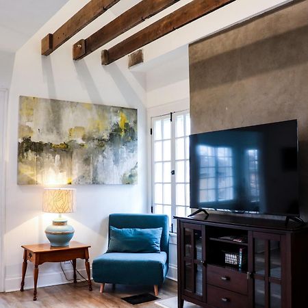 Downtown Retreat - 2Br Oasis Διαμέρισμα Κολόμπο Εξωτερικό φωτογραφία