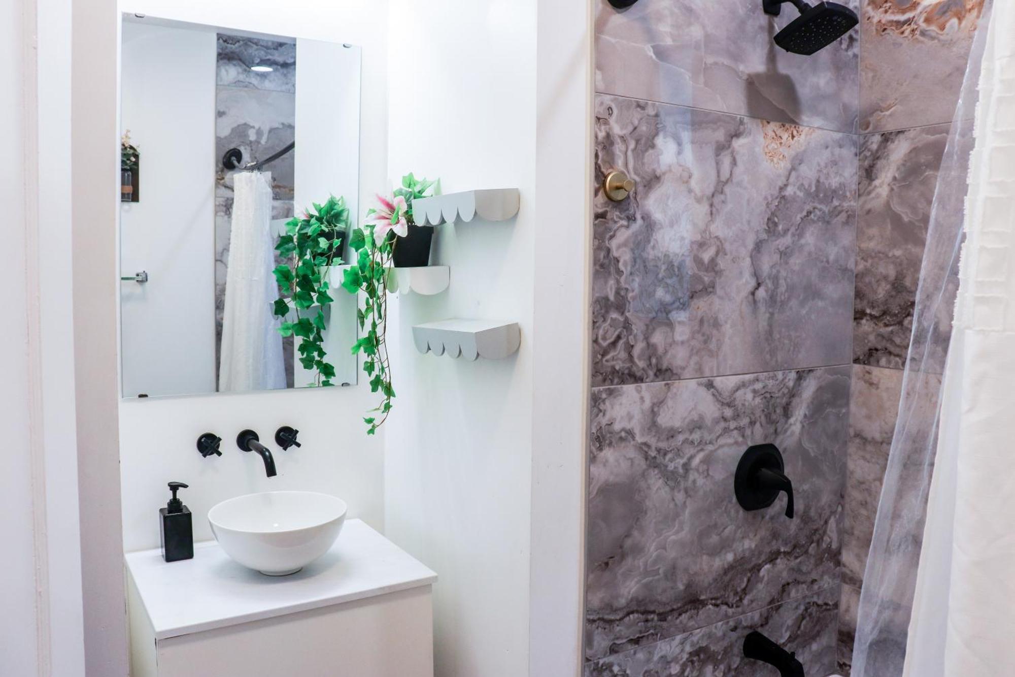 Downtown Retreat - 2Br Oasis Διαμέρισμα Κολόμπο Εξωτερικό φωτογραφία